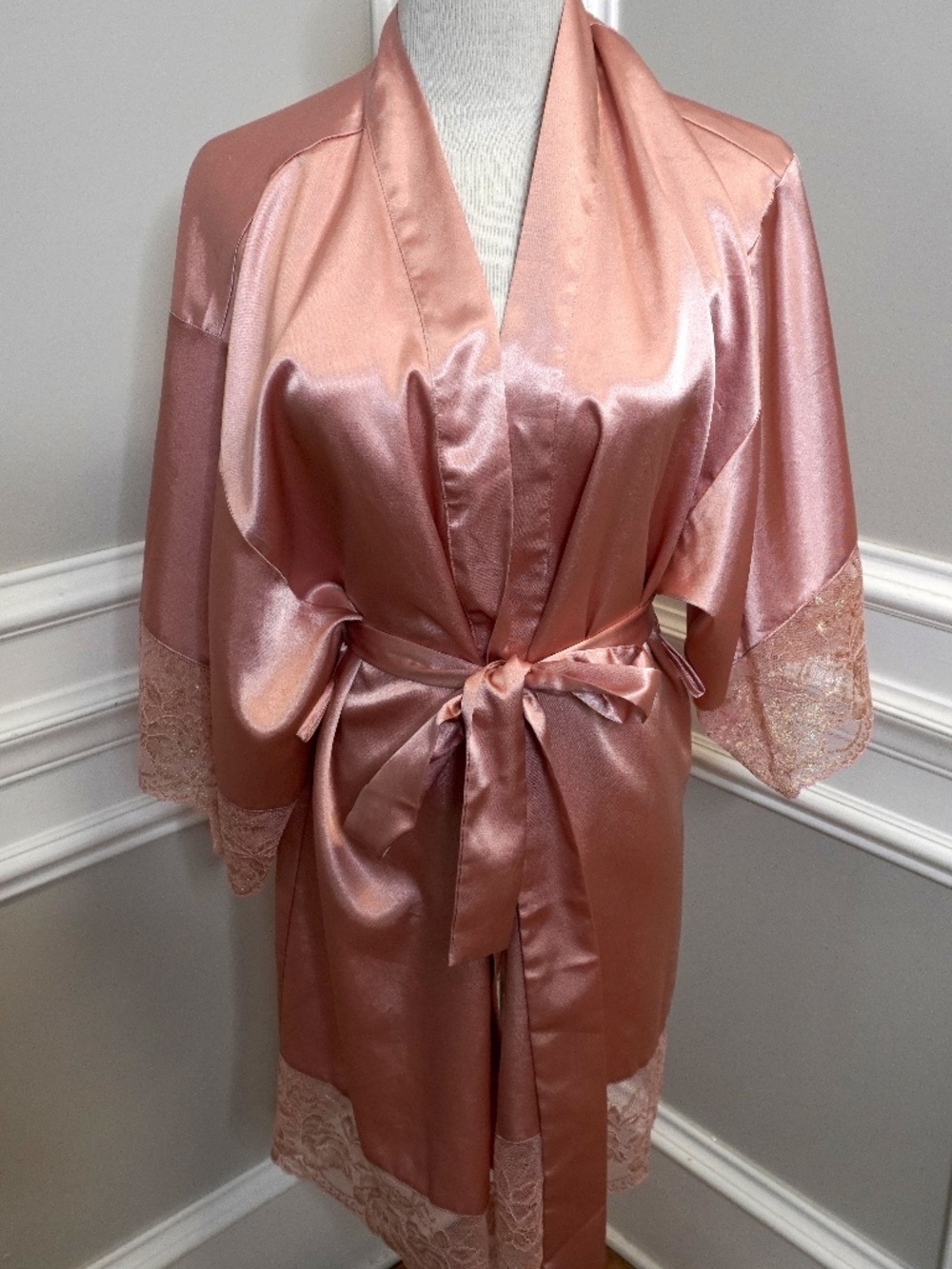 LA SENZA Bridesmaid Satin Robe, Size S/M
